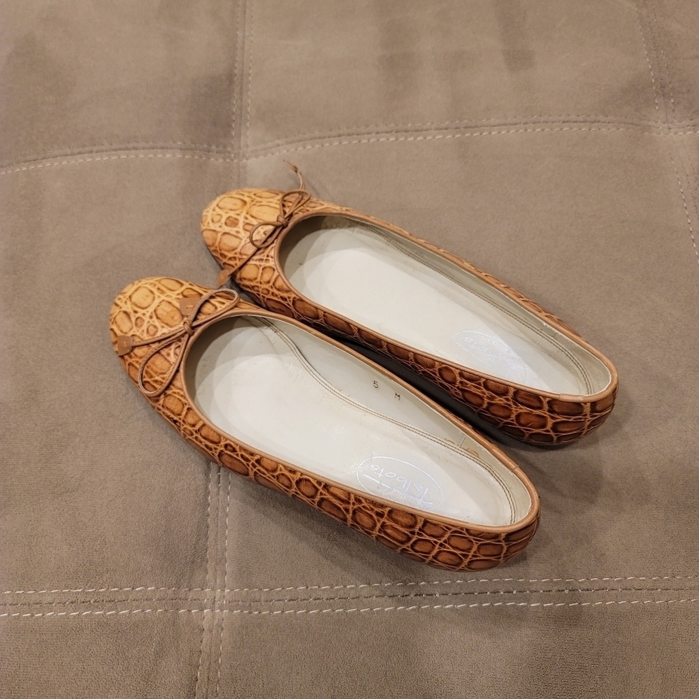 Sz 5M Talbots Faux Gold Snakeskin Flats
